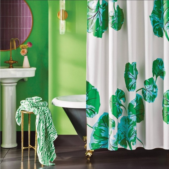 DVF Diane Von Furstenberg Geranium Leaf Green Shower Curtain - DVF for Target - Picture 1 of 3
